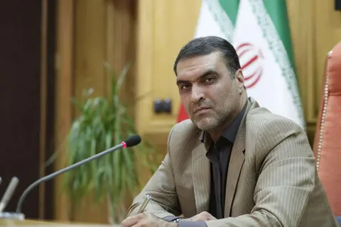 واکنش تند روح‌الله جمعه‌ای به اظهارات سعید جلیلی؛ خجالت بکشید و ایران را رها کنید