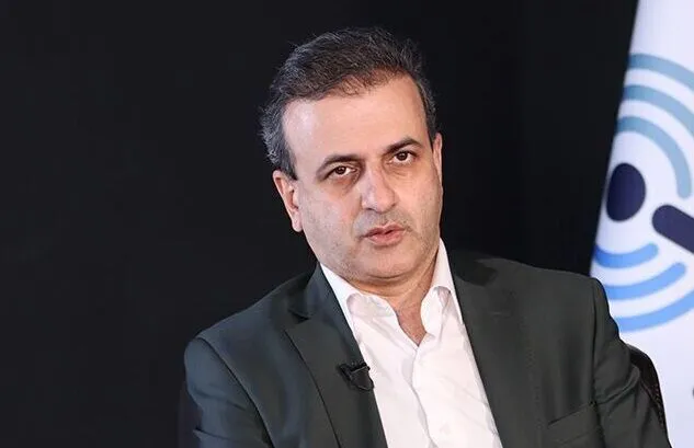 کامبیز میرکریمی
