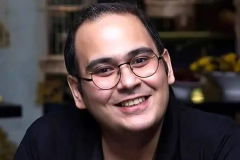 عکس/ تصاویری از خانواده هنری رضا داوودنژاد