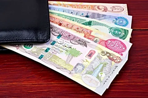 ارز اربعین گران‌تر از بازار آزاد؛ ماجرای عجیب قیمت دینار برای زائران چیست؟