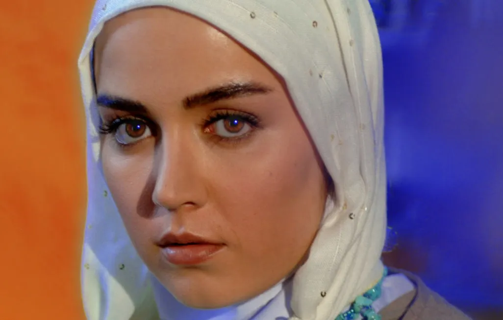 افسانه پاکرو 