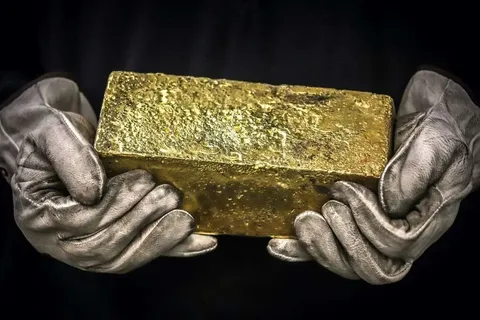 قیمت جهانی طلا دوباره جهش کرد/ آیا موج گرانی طلا ادامه دارد؟