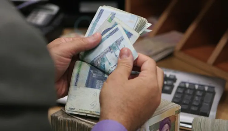 حداکثر حقوق سال ۱۴۰۰؛ ۱۲ میلیون تومان
