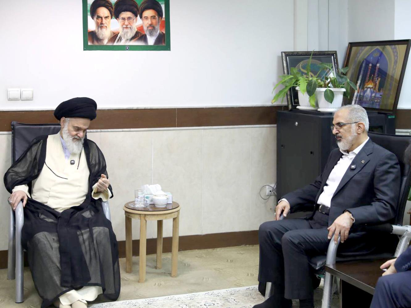 آیت الله حسینی بوشهری بر هدایت سرمایههای خیّرین به سمت بانک مسکن تاکید کرد/ مسکن، مسئلهای اساسی برای نسل جوان است آیت الله حسینی بوشهری بر هدایت سرمایههای خیّرین به سمت بانک مسکن تاکید کرد/ مسکن، مسئلهای اساسی برای نسل جوان است