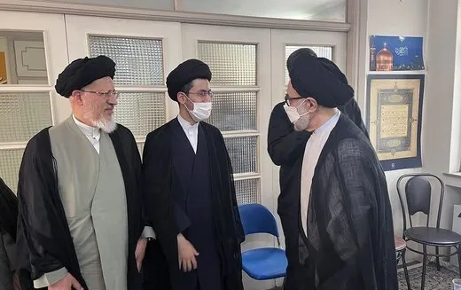 حضور سید محمد خاتمی در منزل مرحوم دعایی + عکس‌ها