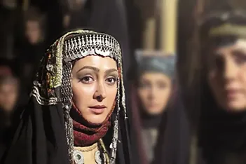 عکس متفاوت از الهام حمیدی در برلین آلمان