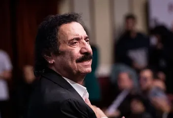 فیلم / مغازه جواد یساری در میدان شاپور تهران بسته شد