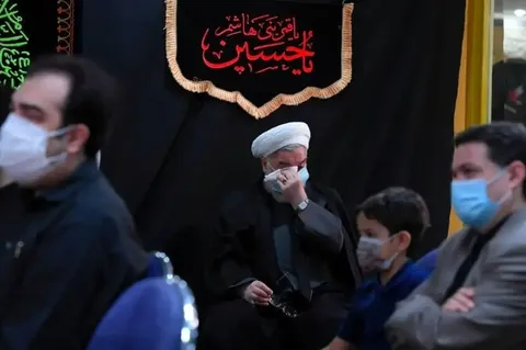 عکس/ تصاویری از سینه زنی علی لاریجانی و حسن روحانی