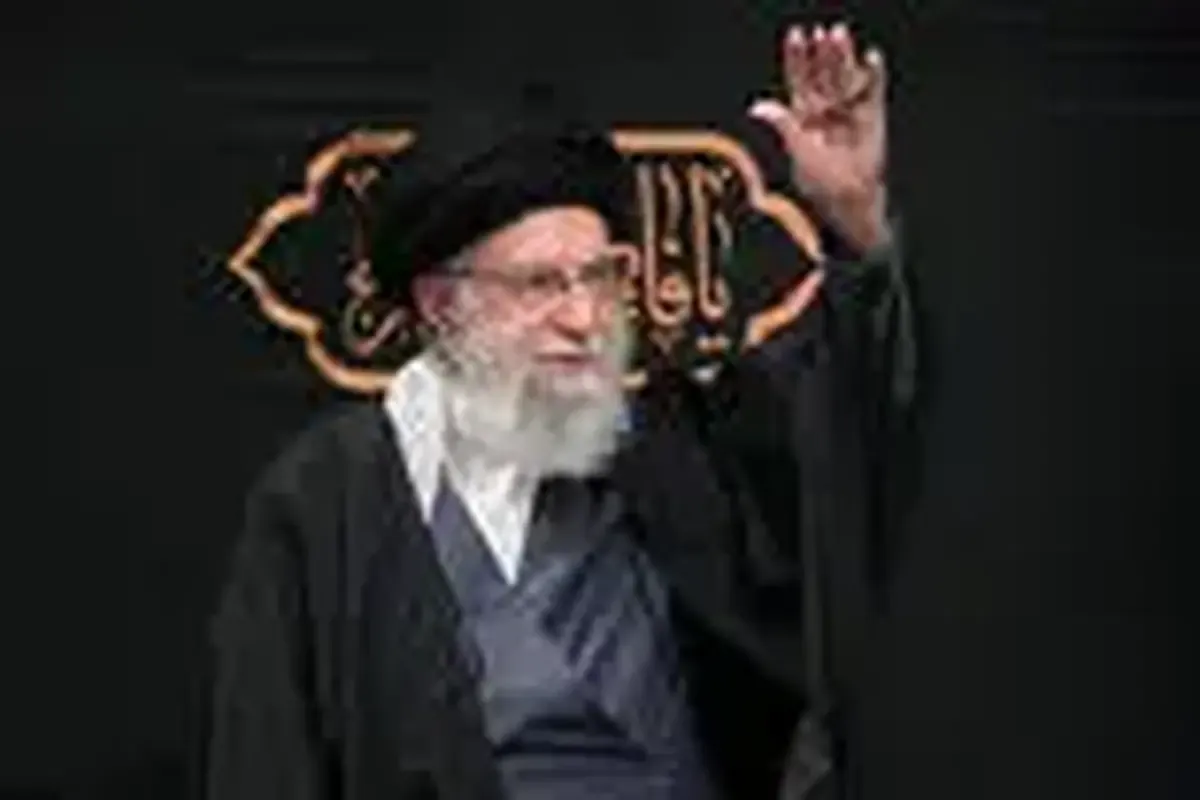 فریاد مرگ بر آمریکا و مرگ بر اسرائیل در حرم حضرت معصومه