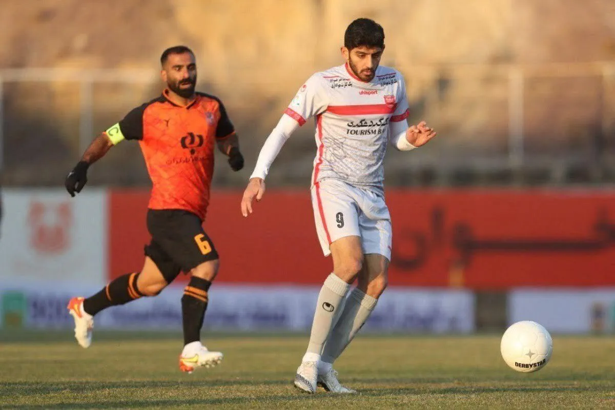کارشناسی داوری دیدار مس کرمان و پرسپولیس