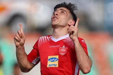 در پرسپولیس فحش می‌خورم، ولی به استقلال نمی‌روم!