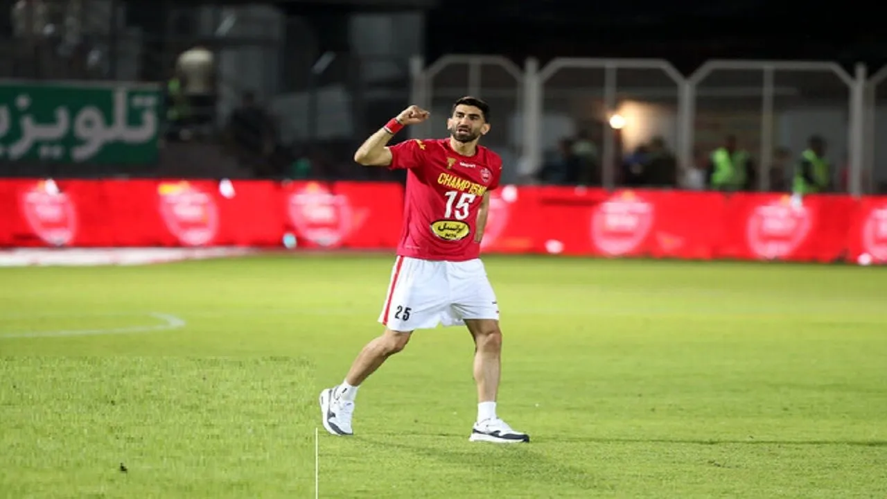 فیلم/ لحظه ورود بیرانوند به باشگاه پرسپولیس