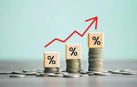 ایران با ابرتورم حالا حالاها فاصله دارد؟ واقعیت تلخ تورم ۱۴۰۵