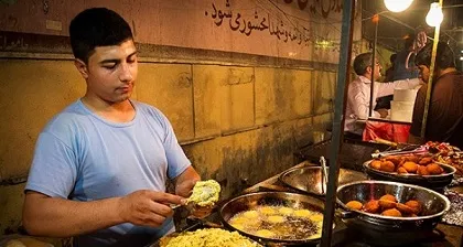 نگرانی صاحبان مشاغل خرد از شیوع کرونا/ هراس کرونایی ۳ هزار اغذیه فروشی از رکود