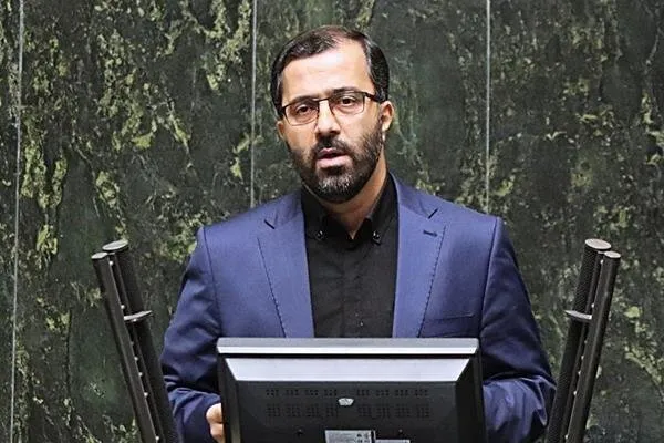 گودرزی، مخالف وزیر پیشنهادی کار: من تعجب می‌کنم کدام نظام سیاسی حاضر است پست وزارتخانه را به یک چنین شخصی بدهد
