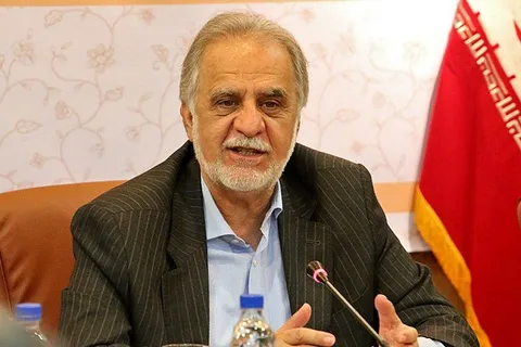 وزارت معادن احیا شود؛ نفت و سیاست، معدن را به حاشیه بُرد