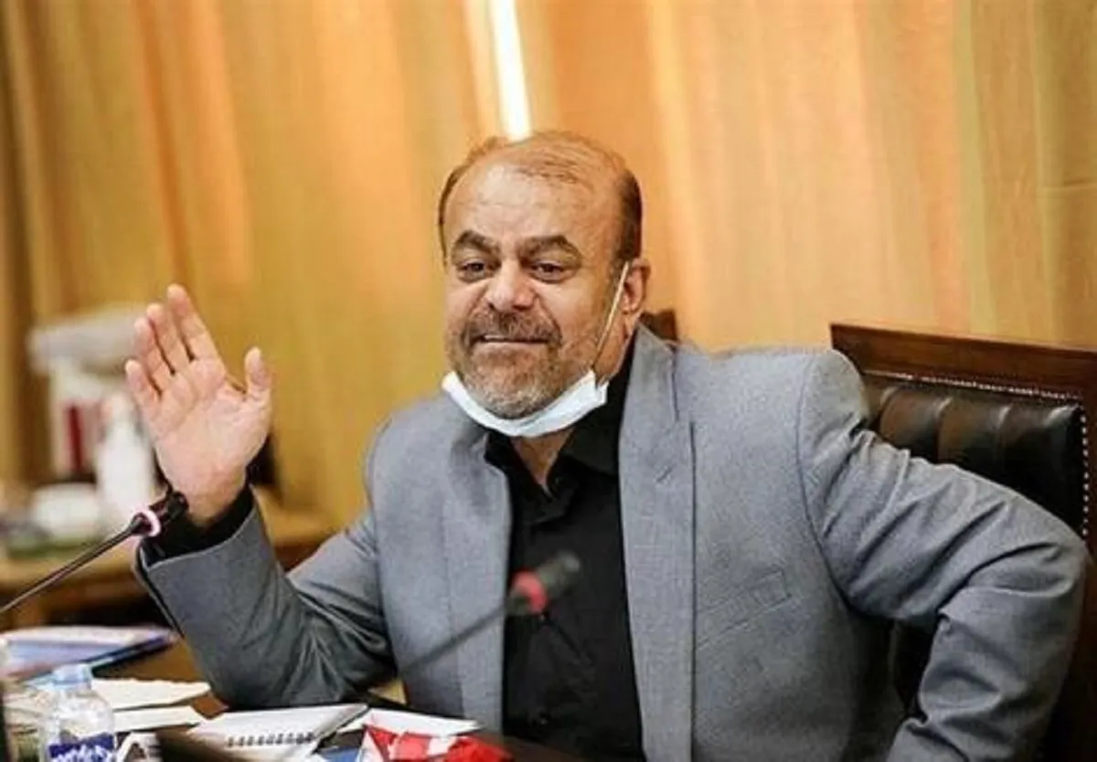 خاطره مرحوم رستم قاسمی از فحش راننده تاکسی به او + فیلم