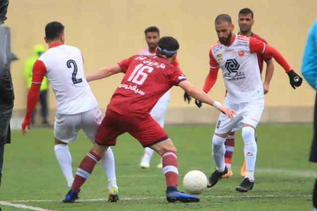 توقف پرسپولیس در برابر نساجی