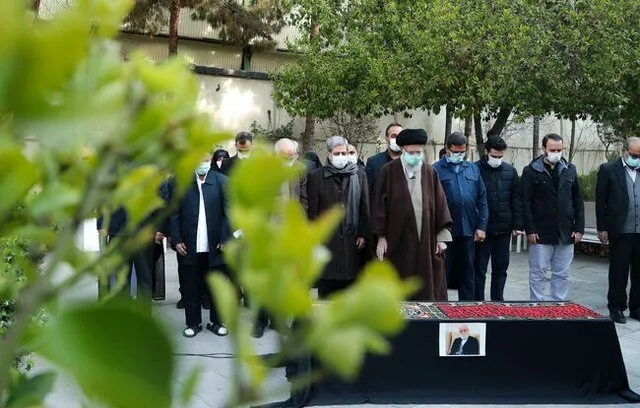 رهبر انقلاب: دکتر شیبانی به معنای واقعی کلمه جزو انسان‌های صالح بود