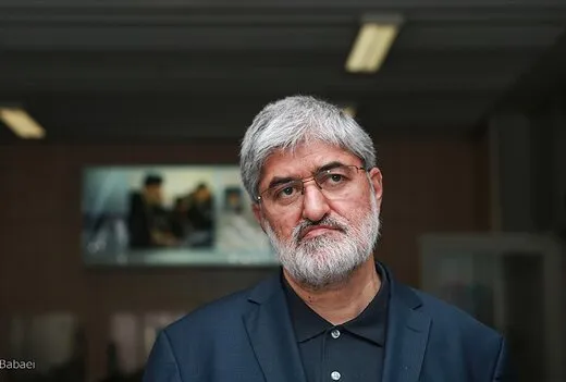 مطهری: حکومت فکر می‌کند با همین اقلیت کاملا متدین می‌تواند نظام را حفظ کند