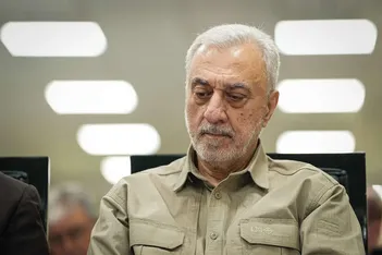 عکس/ وزیر دفاع جدید در جلسه هیئت دولت