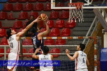 عکس/بزن بزن و کتک‌کاری در لیگ برتر