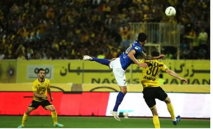 دردسر بزرگ پرسپولیس، سپاهان و استقلال در آغاز لیگ