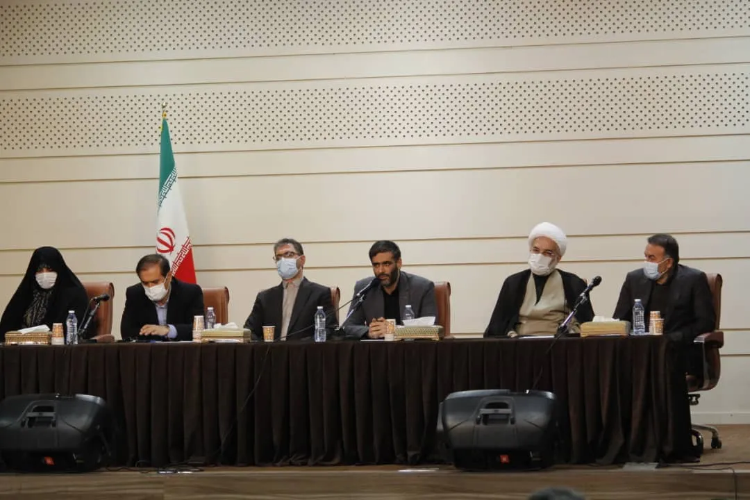 نمایندگان خانه ملت با دید منطقی و کارشناسی موضوع مناطق آزاد را بررسی کنند