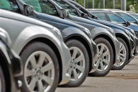 قیمت خودرو‌های ایران خودرو + جدول