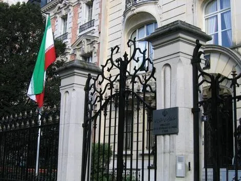 تهدید به انفجار مقابل کنسولگری ایران در پاریس
