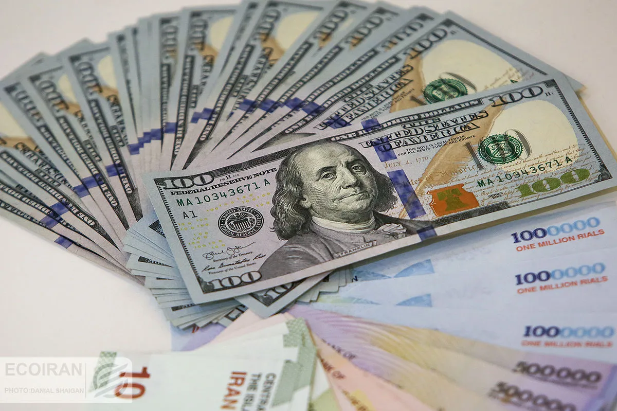 پیش‌بینی قیمت دلار فردا سه‌شنبه ۲۳ اسفند