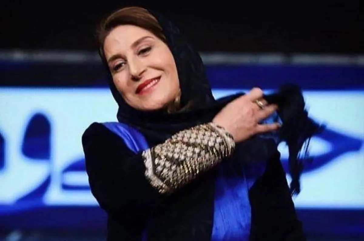 کشف حجاب فاطمه معتمدآریا در خاکسپاری تارخ