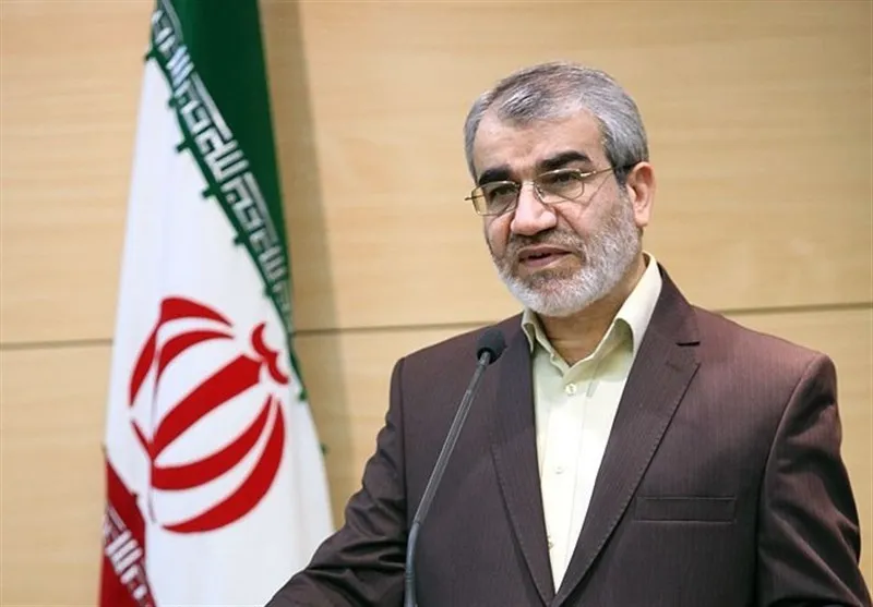 کدخدایی: هیچ کس با فشار تایید صلاحیت نشده است