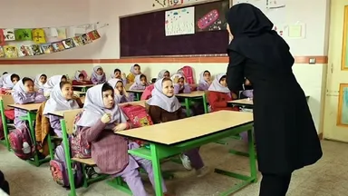 اینفوگرافی/ مقایسه حقوق معلمان ایران با ۱۰ کشور بر اساس دلار ۱۸۰ هزار تومانی