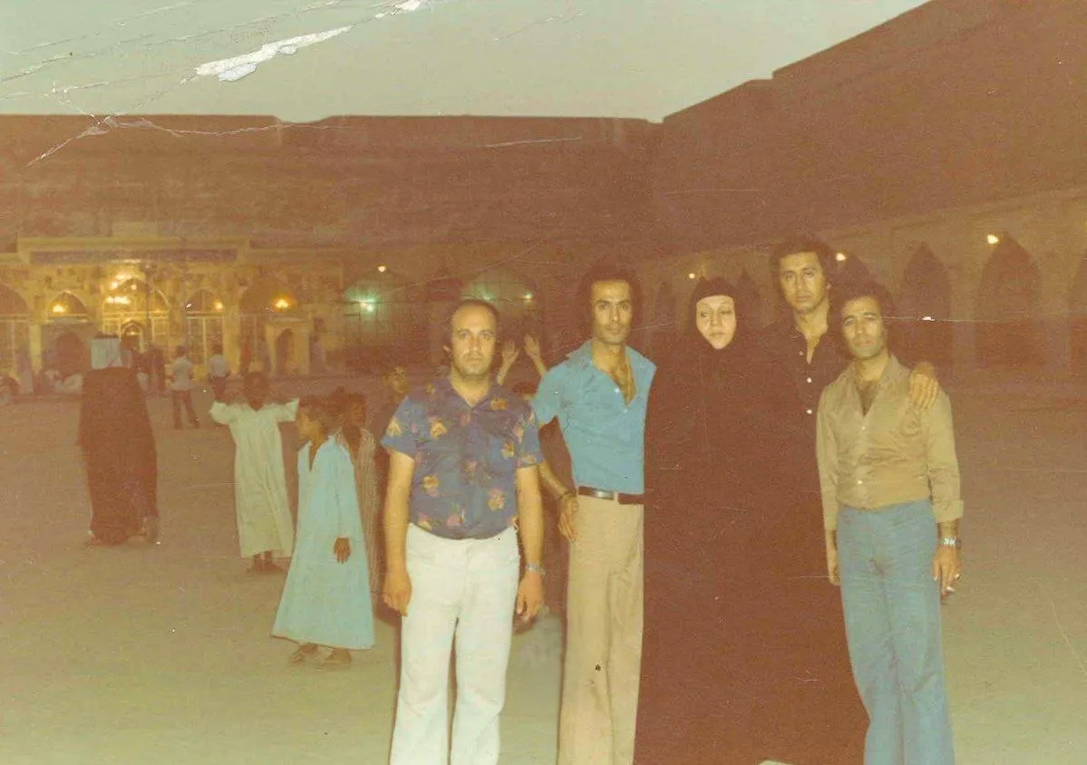 عکس/ هایده با چادر در عراق