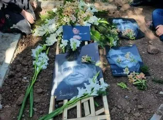 آرامگاه بدون سنگ و نشان شجریان، پس از ۷۸ روز+ عکس