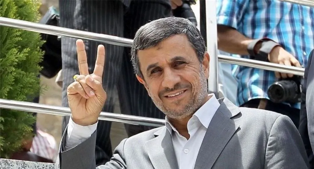 اقدام خلاف قانون محمود احمدی نژاد در سال آخر ریاست جمهوری اش