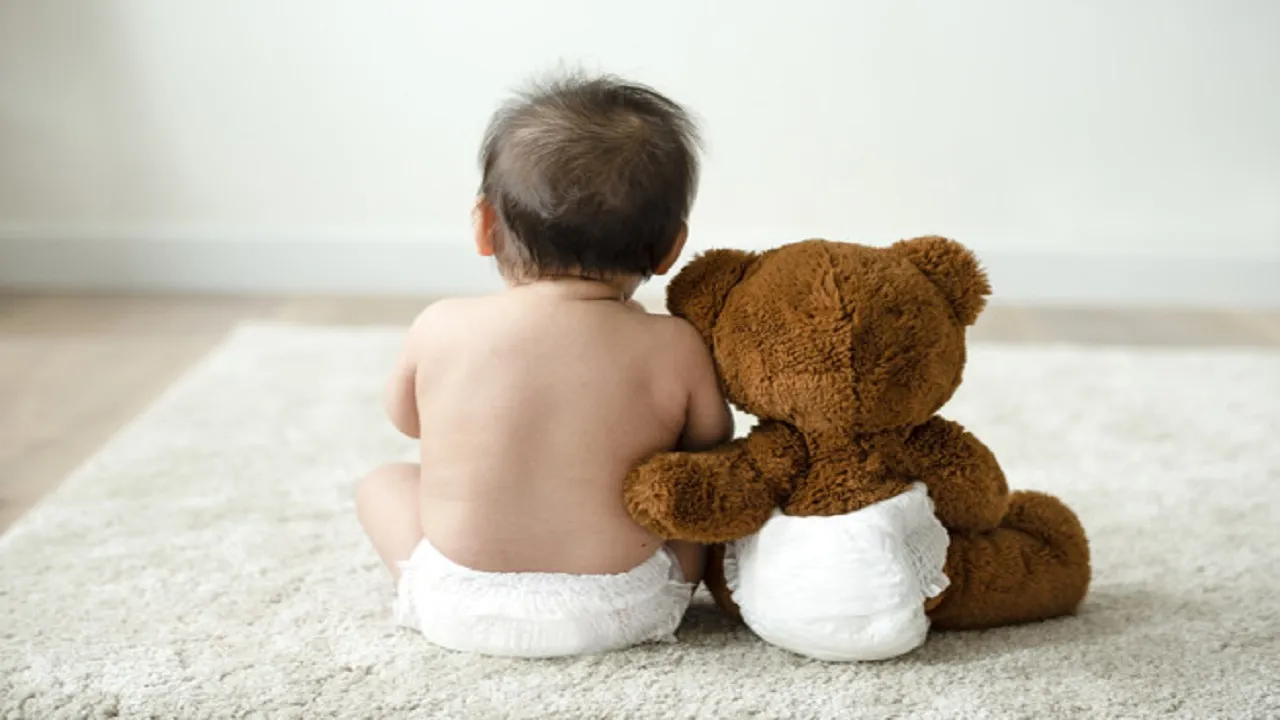 قیمت هر عدد پوشک بچه چند؟