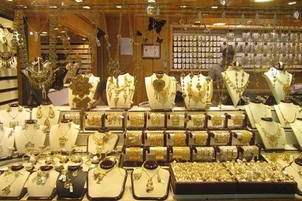 طلا و سکه چند؟