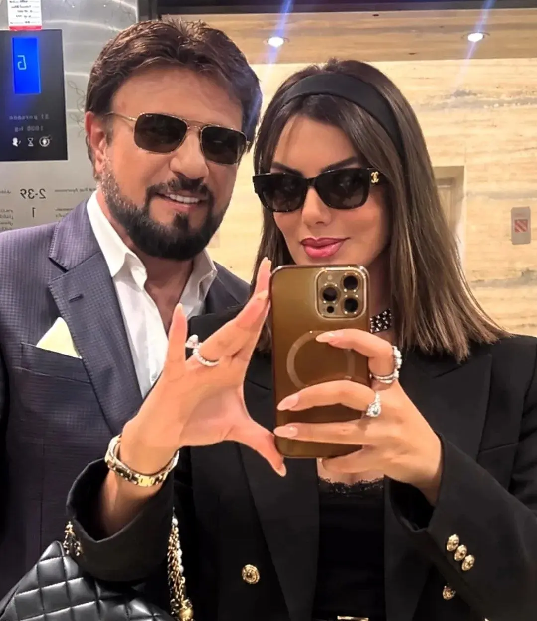 بیژن مرتضوی و همسرش