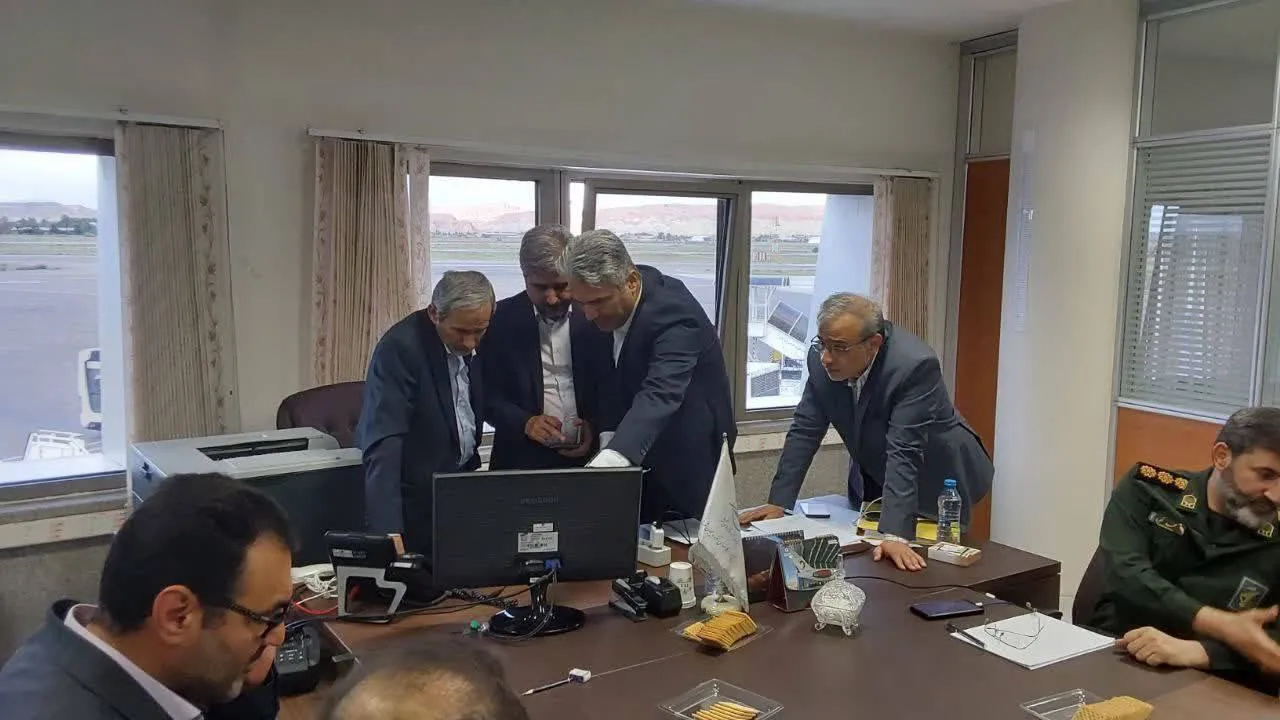 عکس/تصویری از جلسه تجسس و نجات بالگرد رئیسی