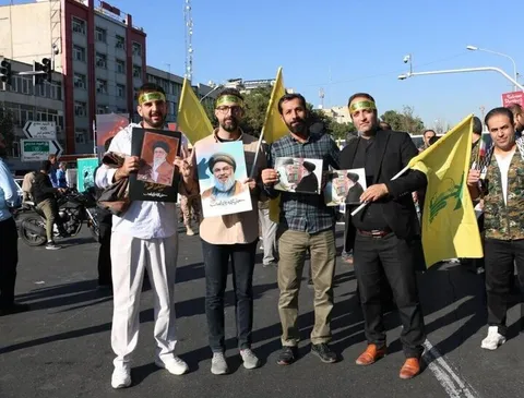 حال‌وهوای نماز جمعه تهران به امامت رهبر انقلاب
