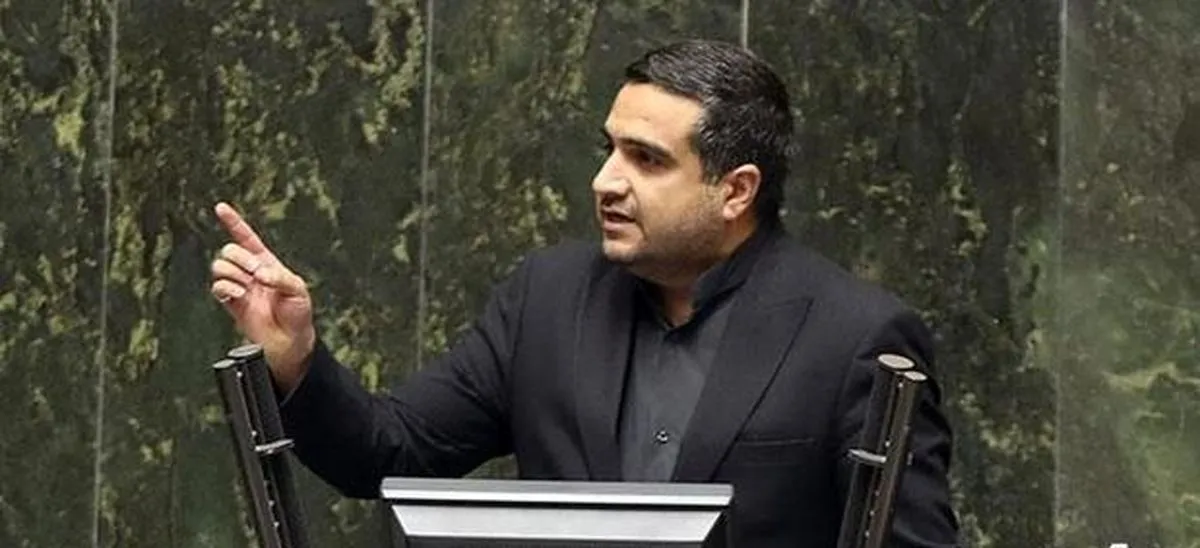انتقاد شدید یک نماینده از پرداخت‌نشدن حقوق معلمان