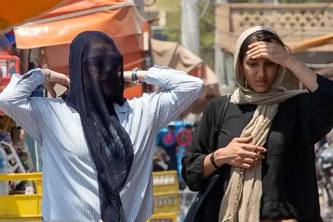 ۵۰ درجه گرما در اهواز، صدای جنگ و مردمی که هنوز ایستاده‌اند