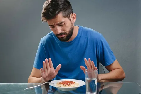 ۶ خوراکی مفید برای کنترل اشتها+اینفوگرافیک