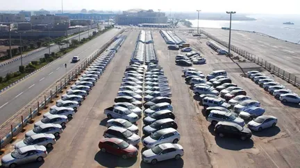 آغاز ثبت نام خودروهای وارداتی از فردا؛ شرایط جدید و مبلغ حساب وکالتی اعلام شد