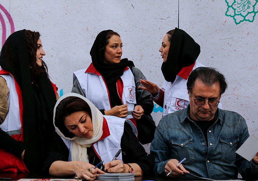 جمع کمک برای سیل زدگان