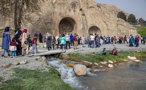 تاق بستان