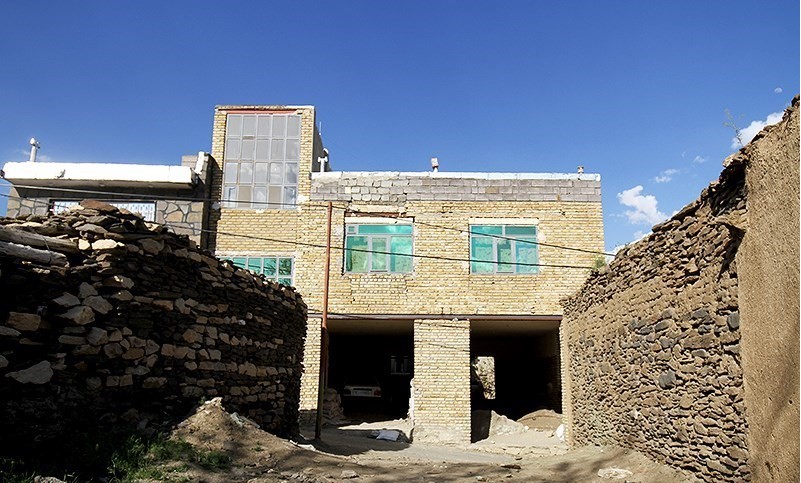 تخریب بافت سنتی روستای ورکانه-همدان