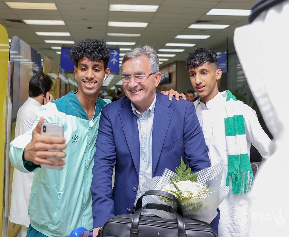 برانکو ایوانکوویچ درمیان استقبال مسئولان و هواداران الاهلی